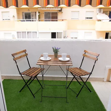 Cosy Close To Sea, Wifi, Air Cond *