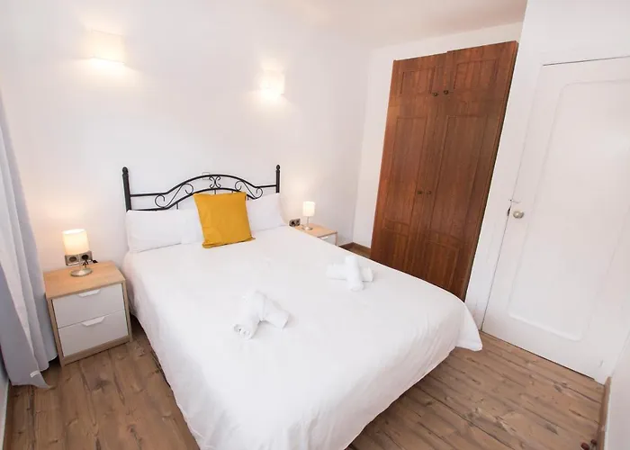 Appartement Cosy Close To Sea, Wifi, Air Cond