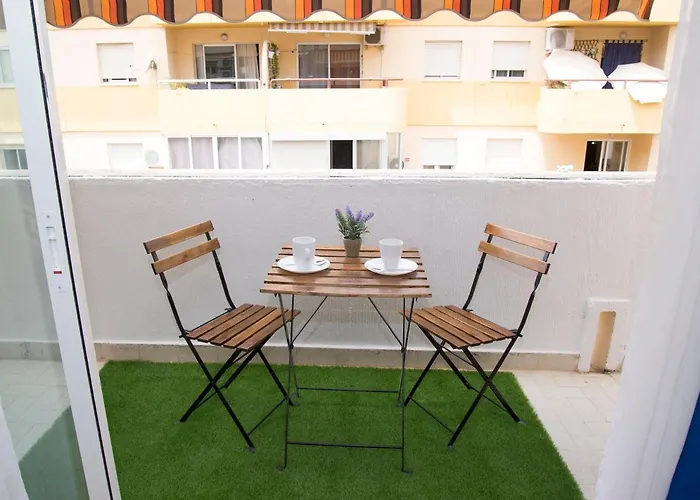 Cosy Close To Sea, Wifi, Air Cond *